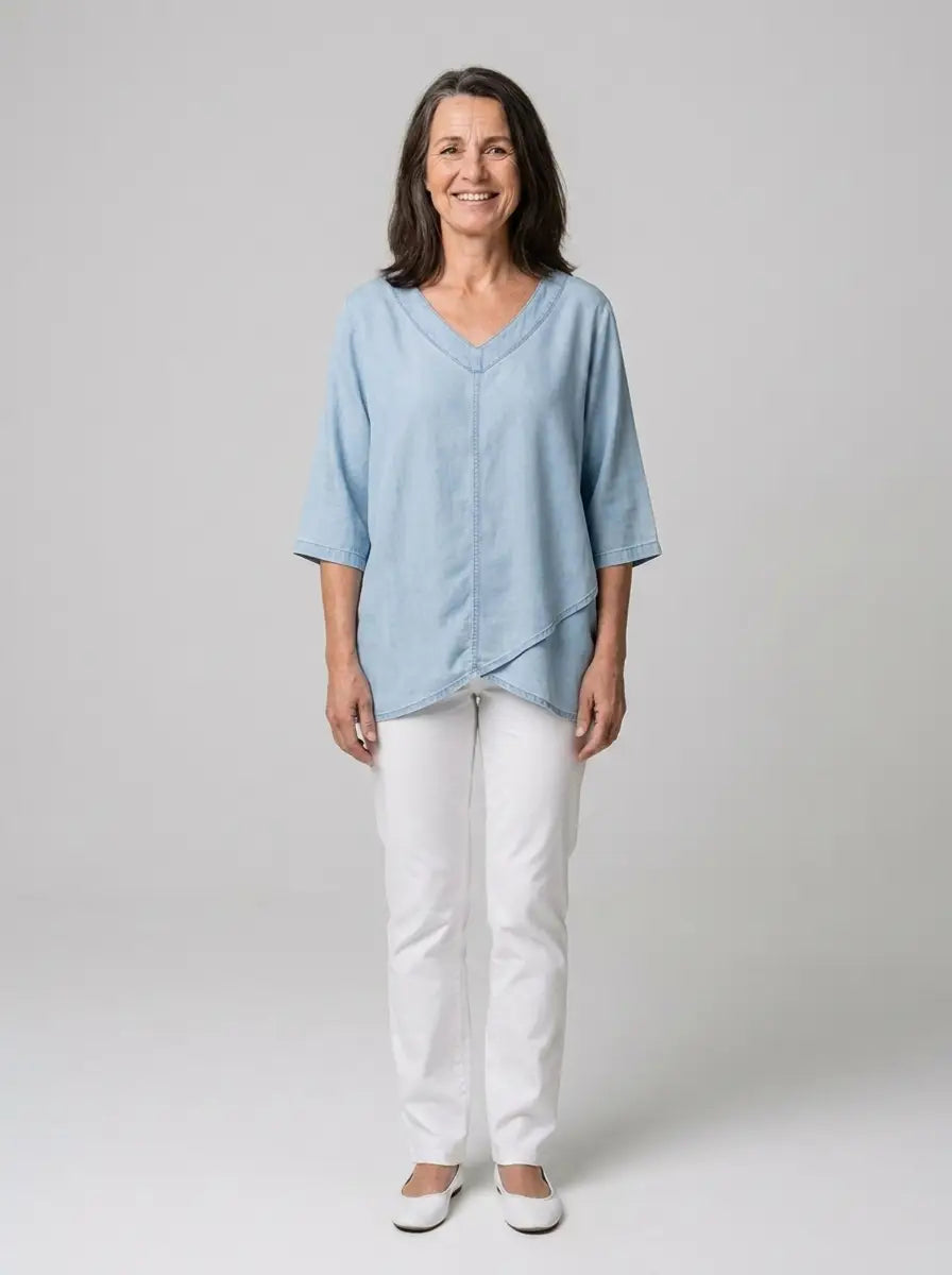 Svea - Relaxed denim top with a timeless feel