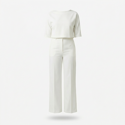 Saar – Elegant set med topp och raka byxor