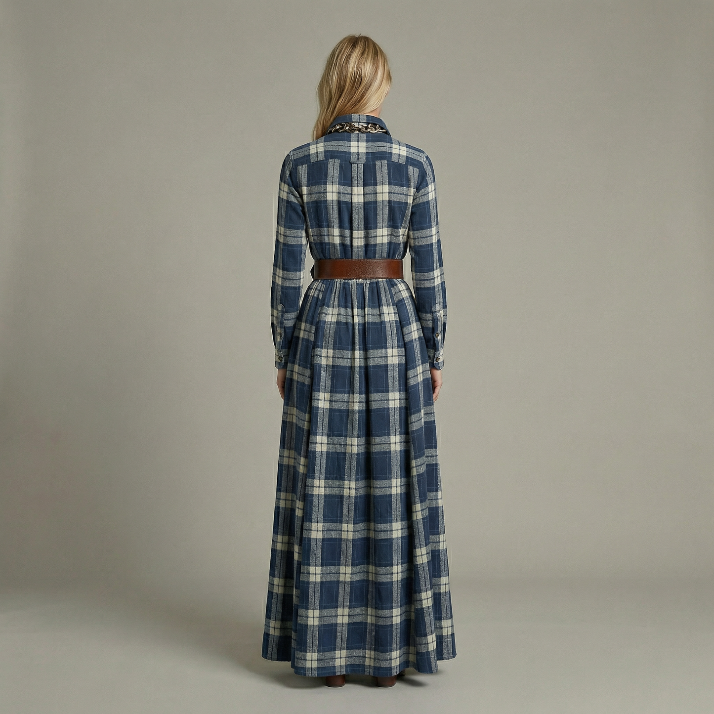 Elvira – Elegant rutig maxiklänning