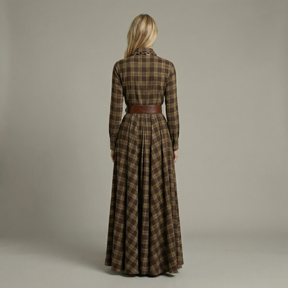 Elvira – Elegant rutig maxiklänning