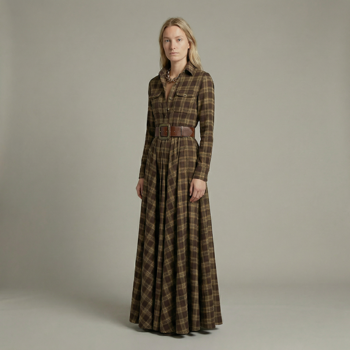 Elvira – Elegant rutig maxiklänning