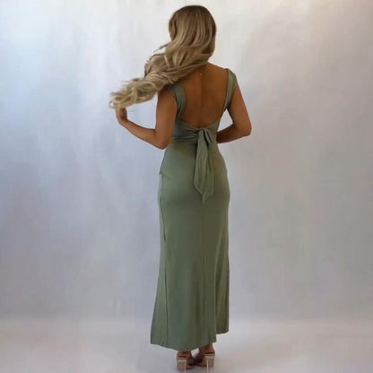 Annik – mjuk fallande klänning med slits