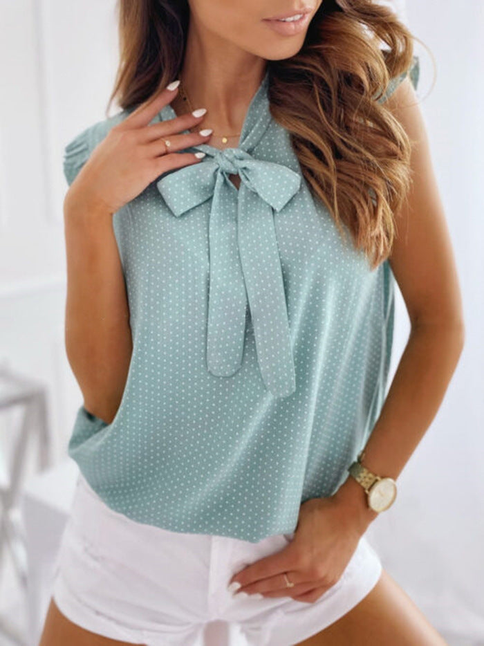 Emina – Sleeveless blouse with bow detail