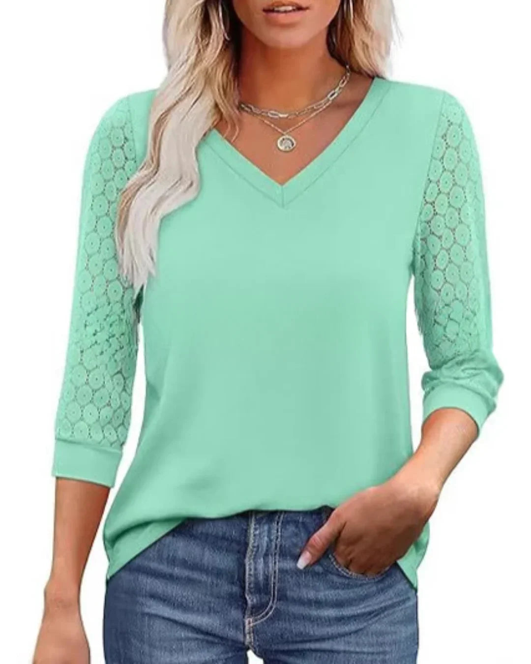 Serapha – Elegant topp med spetsärmar | 1+1 gratis eller 2+3 erbjudande