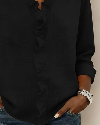 Velisse – Romantisk blus med eleganta volanger