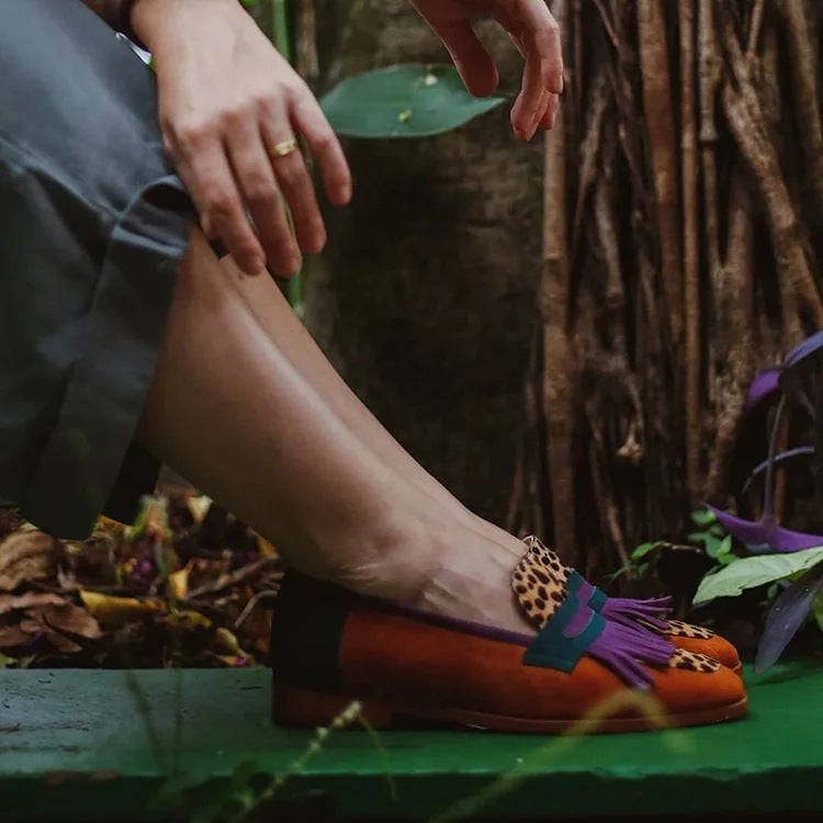 Zelma – Statement loafers med fransar och tryckdetaljer