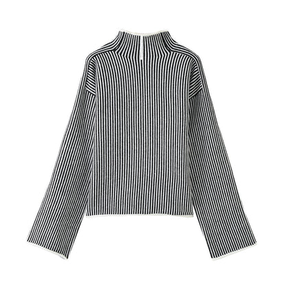 Large Profile Turtleneck Drape Sweater Sweater