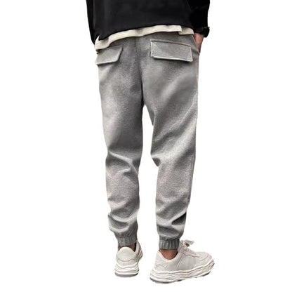 Kian - Svart tapered jogger med ren look