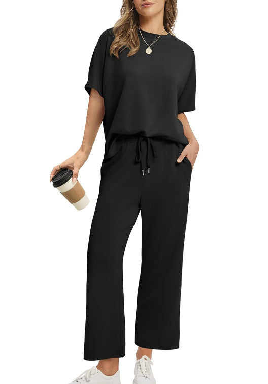 Marlene – Avslappnat set i stilren design