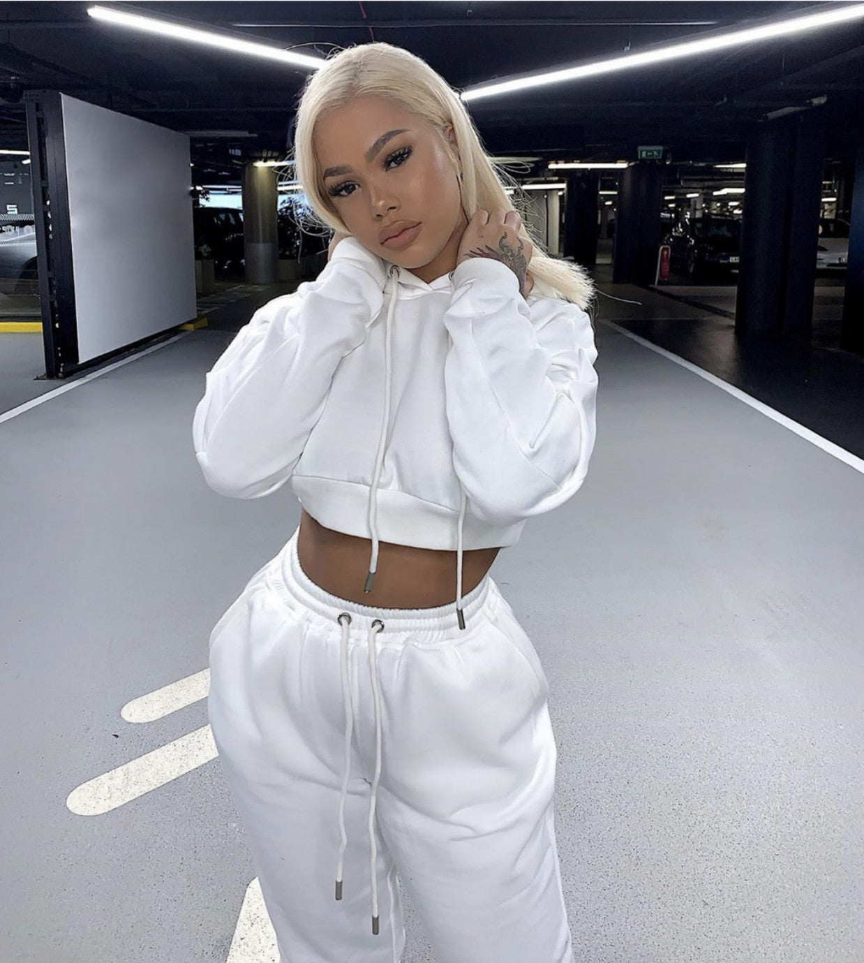 Aria - Trendigt 2-delat set för en sportig look