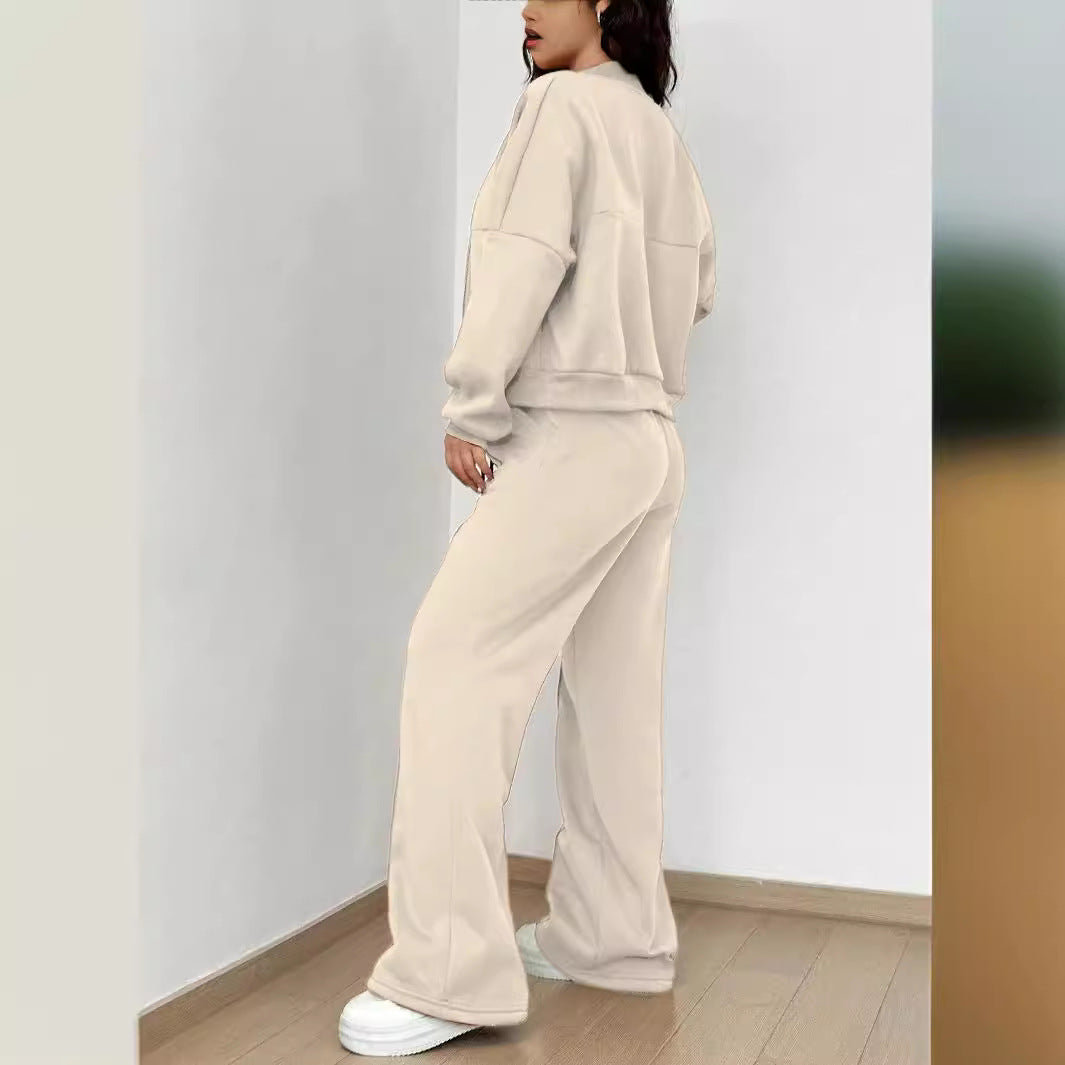 Ayla - Bekvämt 2-delat set för en modern stil