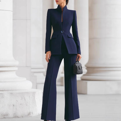 Eirwyn – Elegant set med kavaj och byxa i modern stil