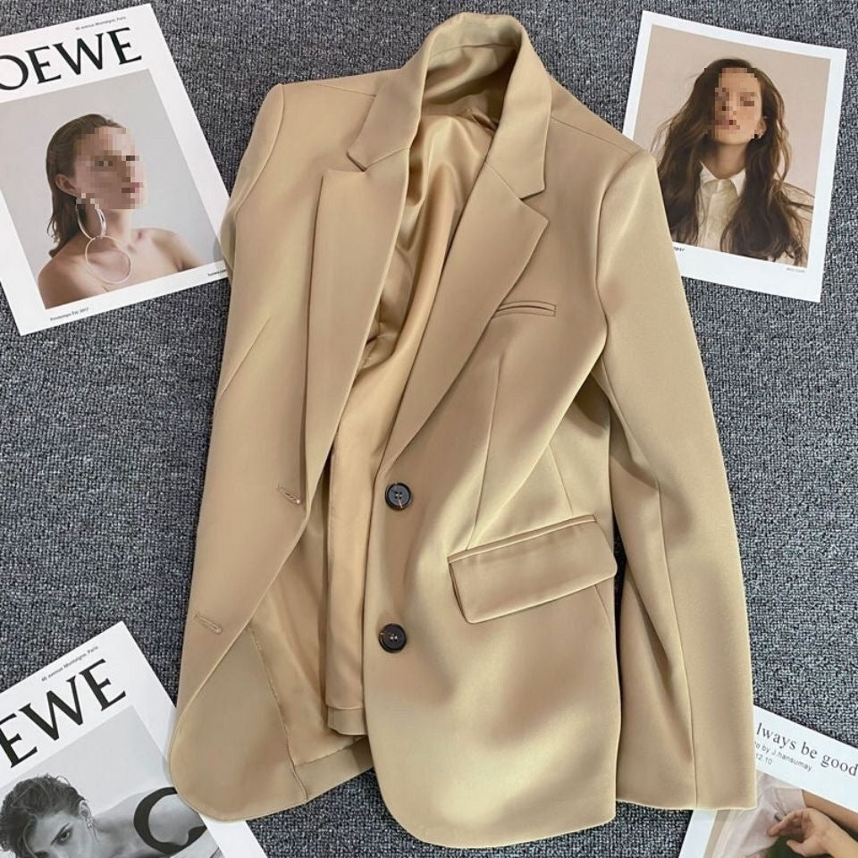 Elinea – Minimalistisk blazer med rent silhuett