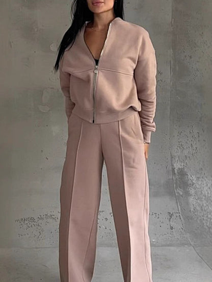 Ayla - Bekvämt 2-delat set för en modern stil