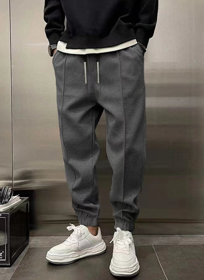 Kian - Svart tapered jogger med ren look