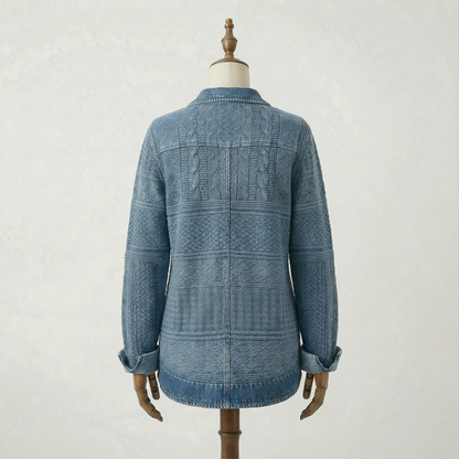 Marit – Tröja med struktur och knapplåsning