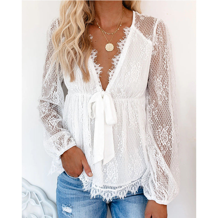 Belin – Blus med spetsdetalj