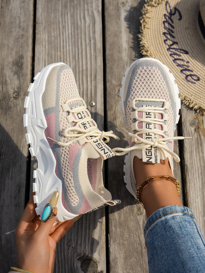 Elira – Lightweight sneakers for everyday wear and activity