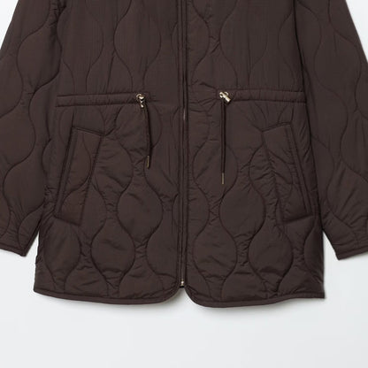 Eydis – Vadderad jacka med huva