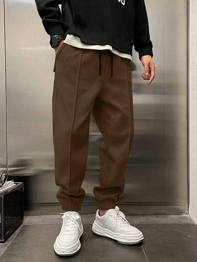 Kian - Svart tapered jogger med ren look
