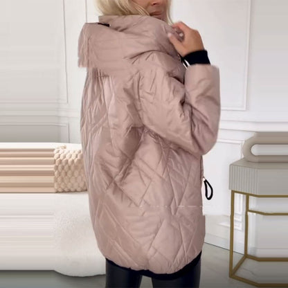 Ragna – Lättviktig vadderad jacka med hög krage