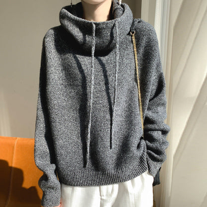 Maelis – Komforttröja med krage och snördetalj