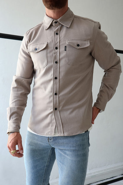 Elias - Beige overshirt met moderne uitstraling