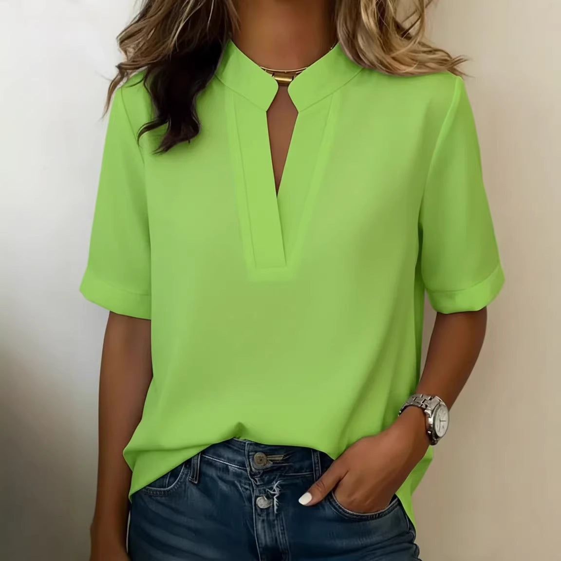 Freja – Elegant topp i tidlös och avslappnad design