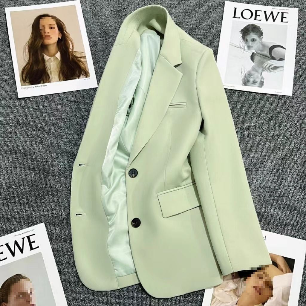 Elinea – Minimalistisk blazer med rent silhuett