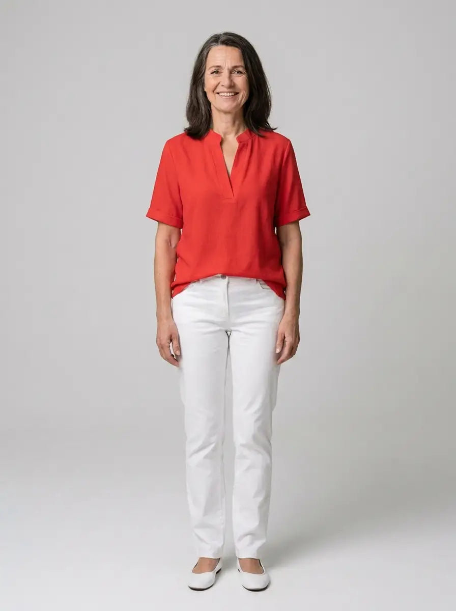 Novellea – Elegant blouse with stylish V-neck