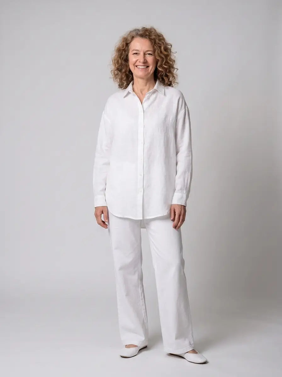 Narelle – Airy shirt with timeless elegance