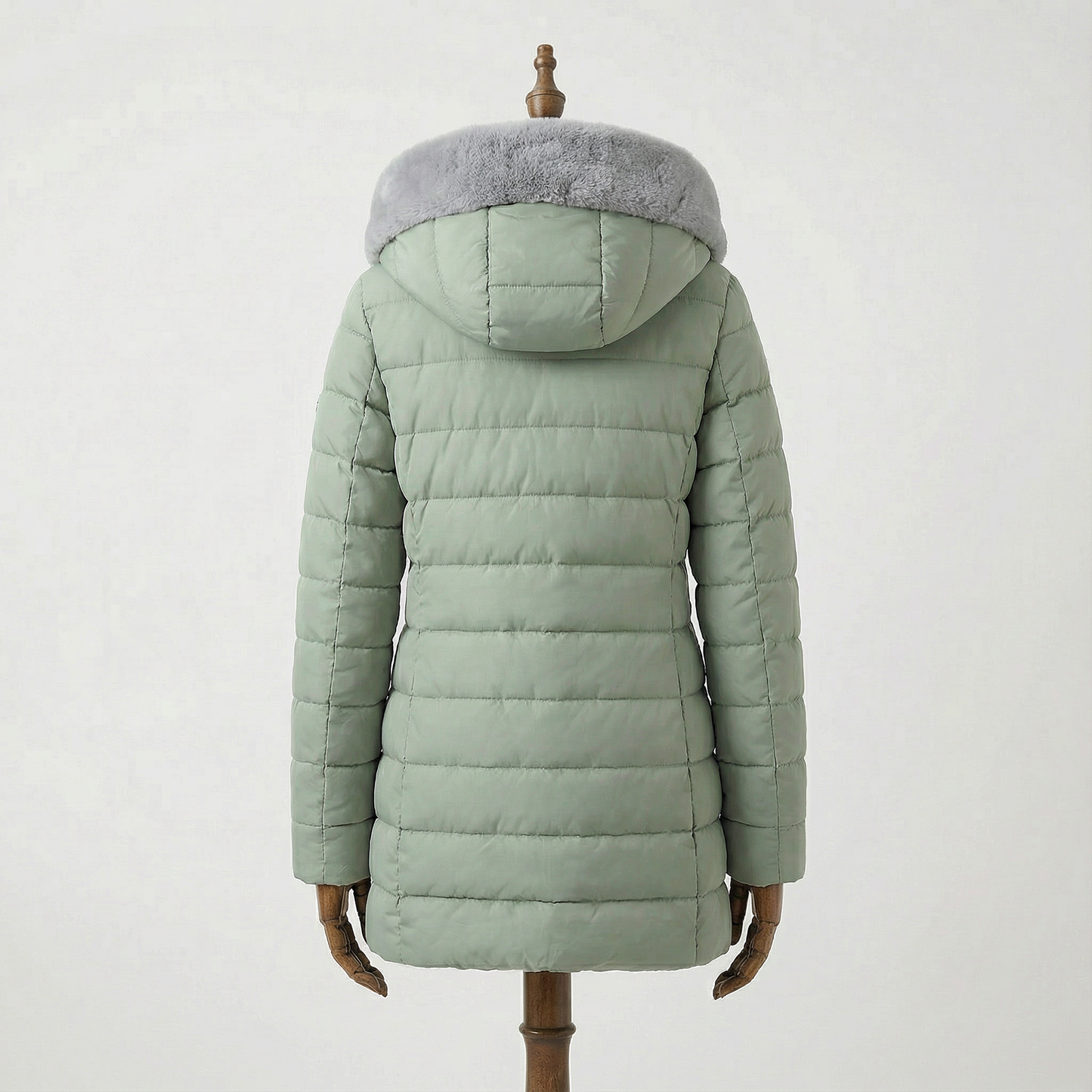 Asta – Fodrad vinterjacka med mjuk huva