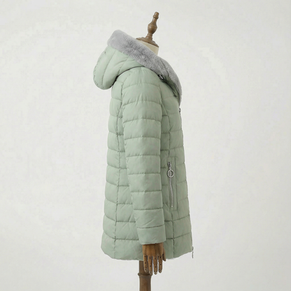 Asta – Fodrad vinterjacka med mjuk huva