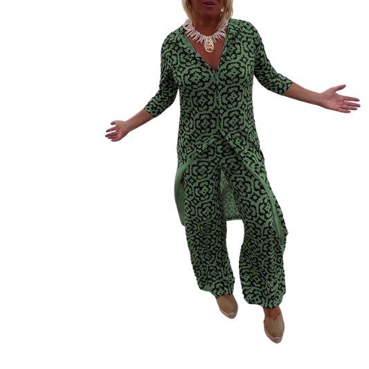 Elvira – Luftigt set med mönstrad design