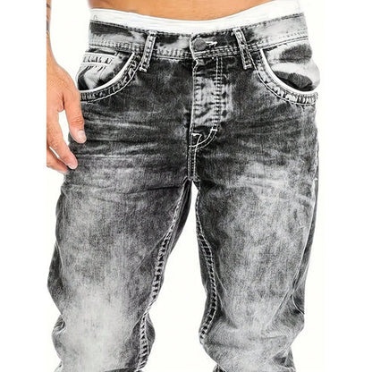 Axel – Jeans med modern tvätt och smal passform